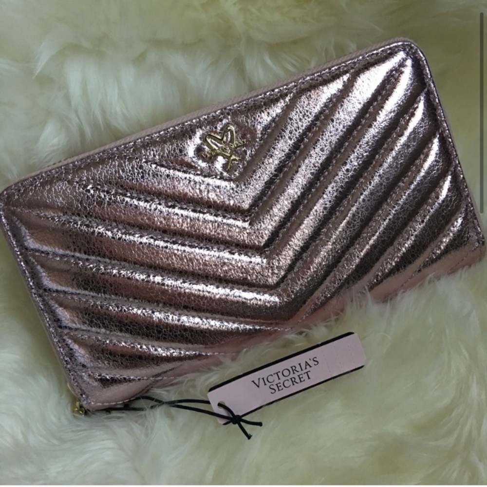 Victoria’s Secret wallet